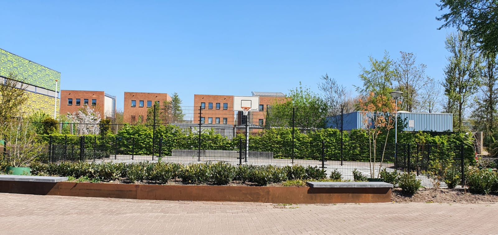 Afbeelding van het schoolplein